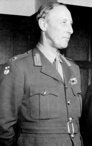 Sir Kenneth Arthur Noel Anderson en 1946