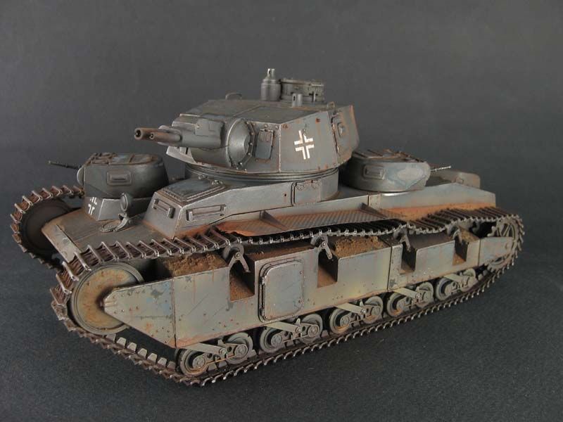 1 35 built. Neubaufahrzeug танк. Немецкий многобашенный танк Neubaufahrzeug. Neubaufahrzeug 3-5. Neubaufahrzeug фирмы Крупп.