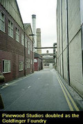 007_Pinewood_Studios_24.jpg