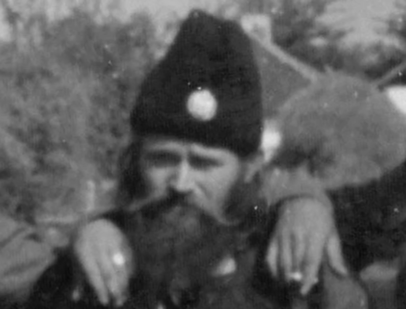 [Слика: slika_133-137_copy_2_samo_glava.jpg]