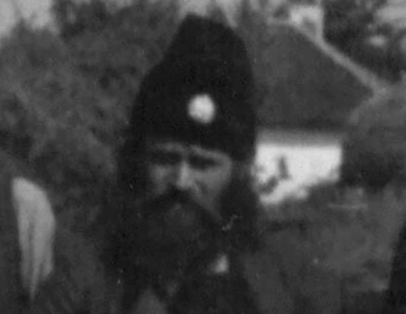 [Слика: slika_99-101_copy_03_samo_glava.jpg]