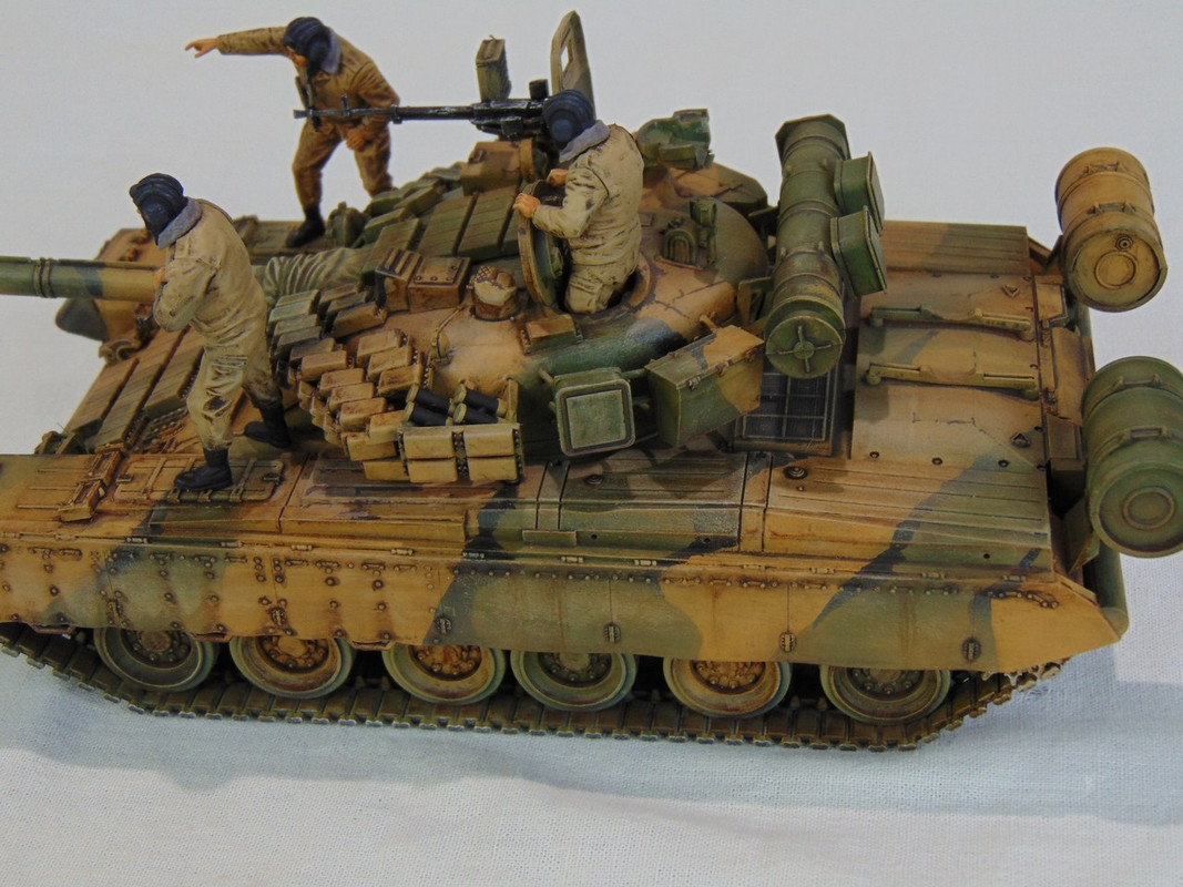 Soviet Medium Tank T-80 BV with Crew - Built 1/35 | eBay
